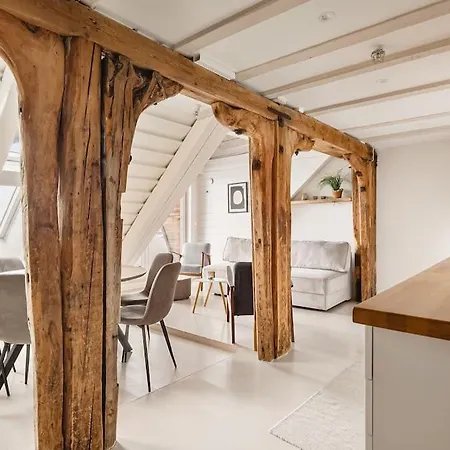 Dinbnb I Historical Seaside Apt I 500m To Bryggen - Value Bergen