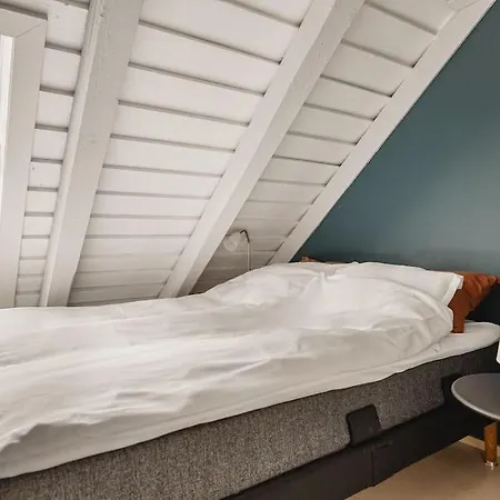 Апартаменти Dinbnb I Historical Seaside Apt I 500m To Bryggen - Value